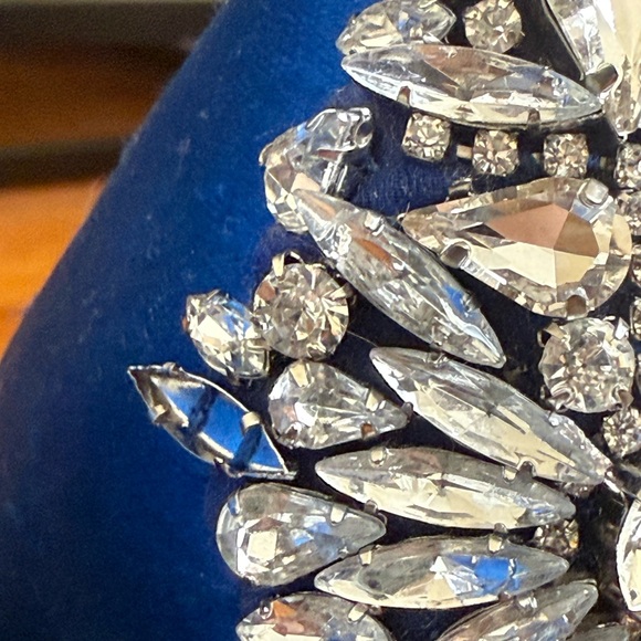 Badgley Mischka Nilla Peep Toe Pumps in Sapphire 6.5 - Picture 14 of 16